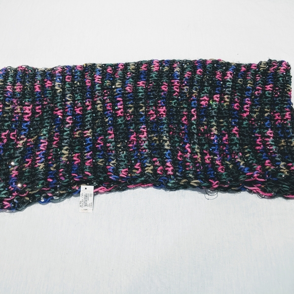 Multi Color Knit Infinity Scarf - Picture 5 of 8